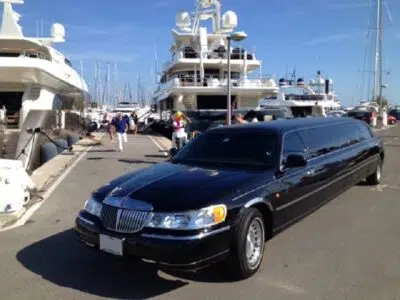 Louer une limousine avec chauffeur comment s'y prendre